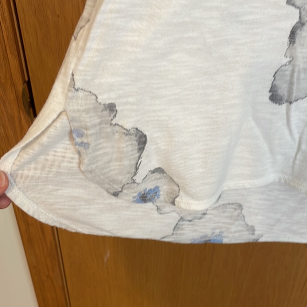 Cotton 3/4 sleeve floral top - Picture 3 of 5